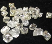 全国首次毛坯钻石竞价交易在粤举办